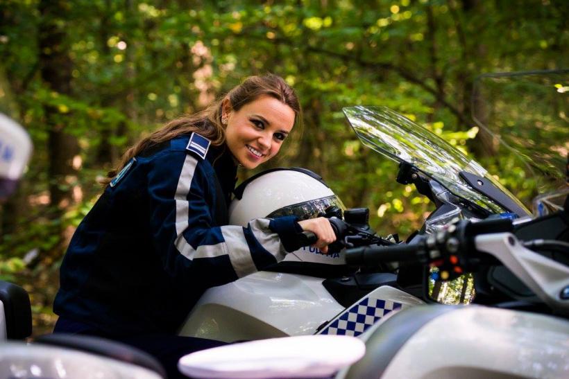 Frumoasele Ministerului de Interne! M.A.I. face concurs de frumusețe pentru angajatele sale! (GALERIE FOTO) 18529842