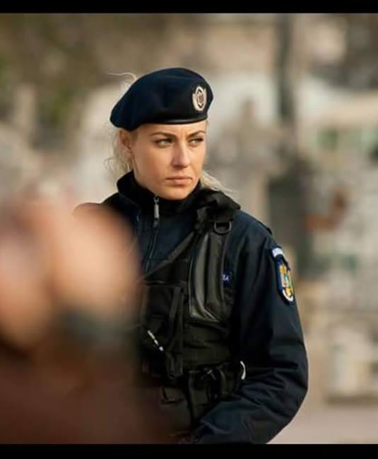 Frumoasele Ministerului de Interne! M.A.I. face concurs de frumusețe pentru angajatele sale! (GALERIE FOTO) 18529847