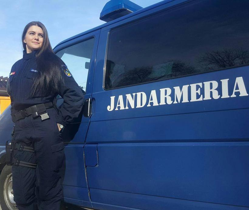 Frumoasele Ministerului de Interne! M.A.I. face concurs de frumusețe pentru angajatele sale! (GALERIE FOTO) 18529848