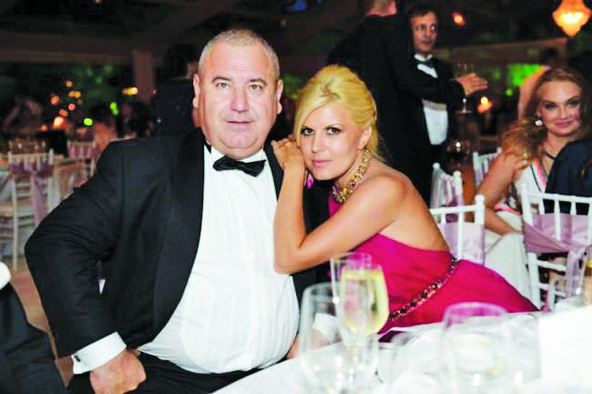 Nuntă cu prejudicii de 400 de milioane de euro şi zeci de penali urmăriţi, judecaţi sau condamnaţi 18530322