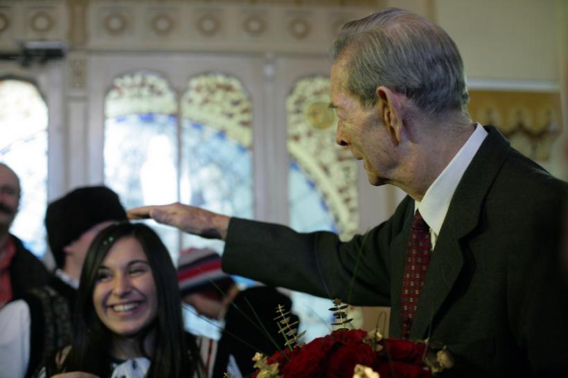 GALERIE FOTO - Regele Mihai se retrage din viaţa publică, fiind grav bolnav 18530476