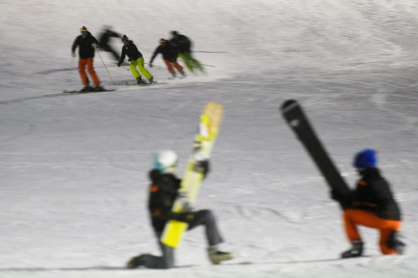 Sezonul de schi continuă pe Domeniul Şureanu
