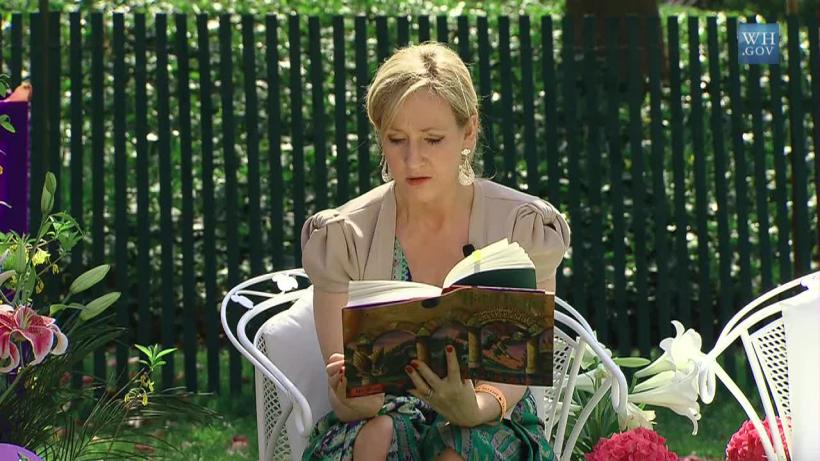 J.K. Rowling explorează magia de pe continentul nord-american într-o serie de patru nuvele