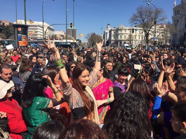Flashmob indian la Madrid cu ocazia &quot;Oscarurilor Bollywood-ului&quot;