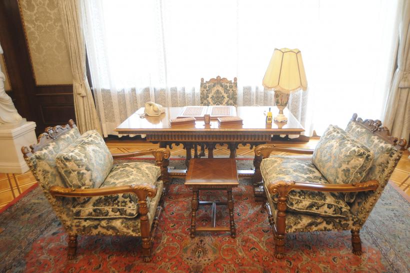 Vizitatorii s-ar putea întâlni cu Ceaușescu în Palatul Primăverii. Doar cu holograma sa 18531435