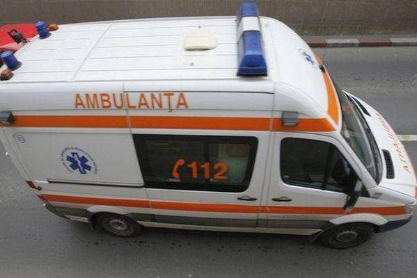 Accident rutier în zona Rahova; implicată o ambulanță