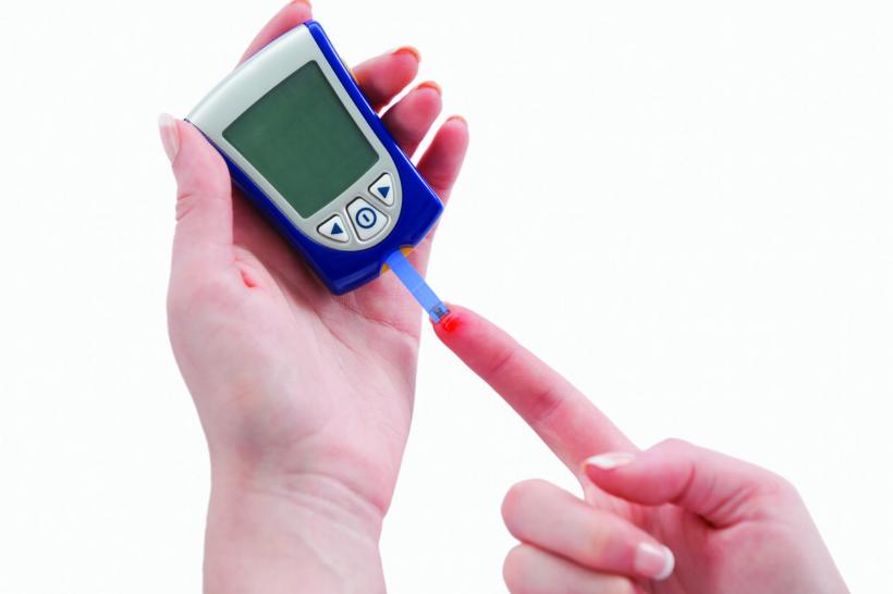 Diabetul e viclean, te macină pe tăcute. Se strică toate metabolismele, nu doar al glucidelor