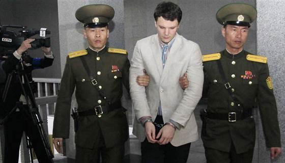 Coreea de Nord: Un student american a fost condamnat la 15 ani de muncă forţată 
