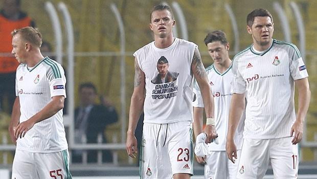 Tarasov, amendat cu 5.000 de euro pentru că a arătat un tricou cu imaginea lui Putin la un meci din Liga Europa