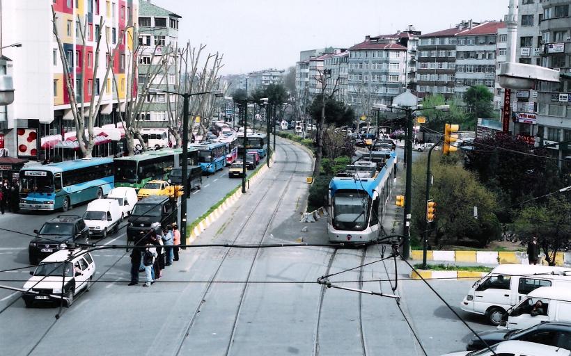 UPDATE: Atac sinucigaș la Istanbul soldat cu patru morți și 20 de răniți