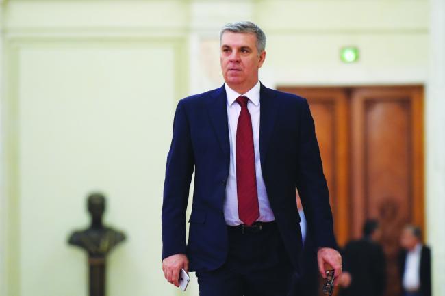 Zgonea: E necesară adoptarea legii cartelelor pre-pay, pentru sistemul de securitate al României