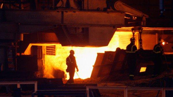 Afacerile Tata Steel din Marea Britanie, scoase la vânzare; pierderile nu mai pot fi susţinute 