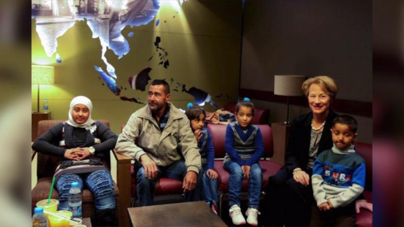 Prima familie de sirieni relocată în Statele Unite a ajuns în Kansas City