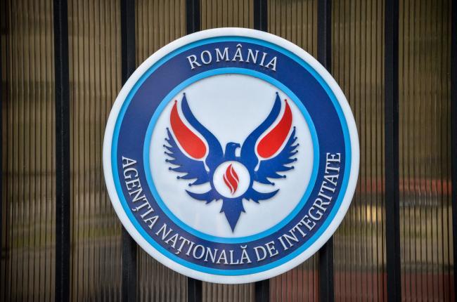 ANI: Preşedintele suspendat al CJ Hunedoara, Mircea Ioan Moloţ, în conflict de interese