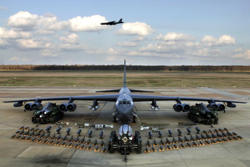 Bombardiere americane B-52 dislocate în Qatar