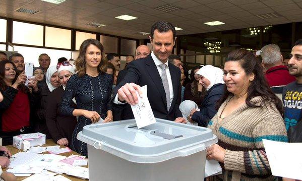 Bashar şi Asma al-Assad au votat la Damasc în scrutinul legislativ