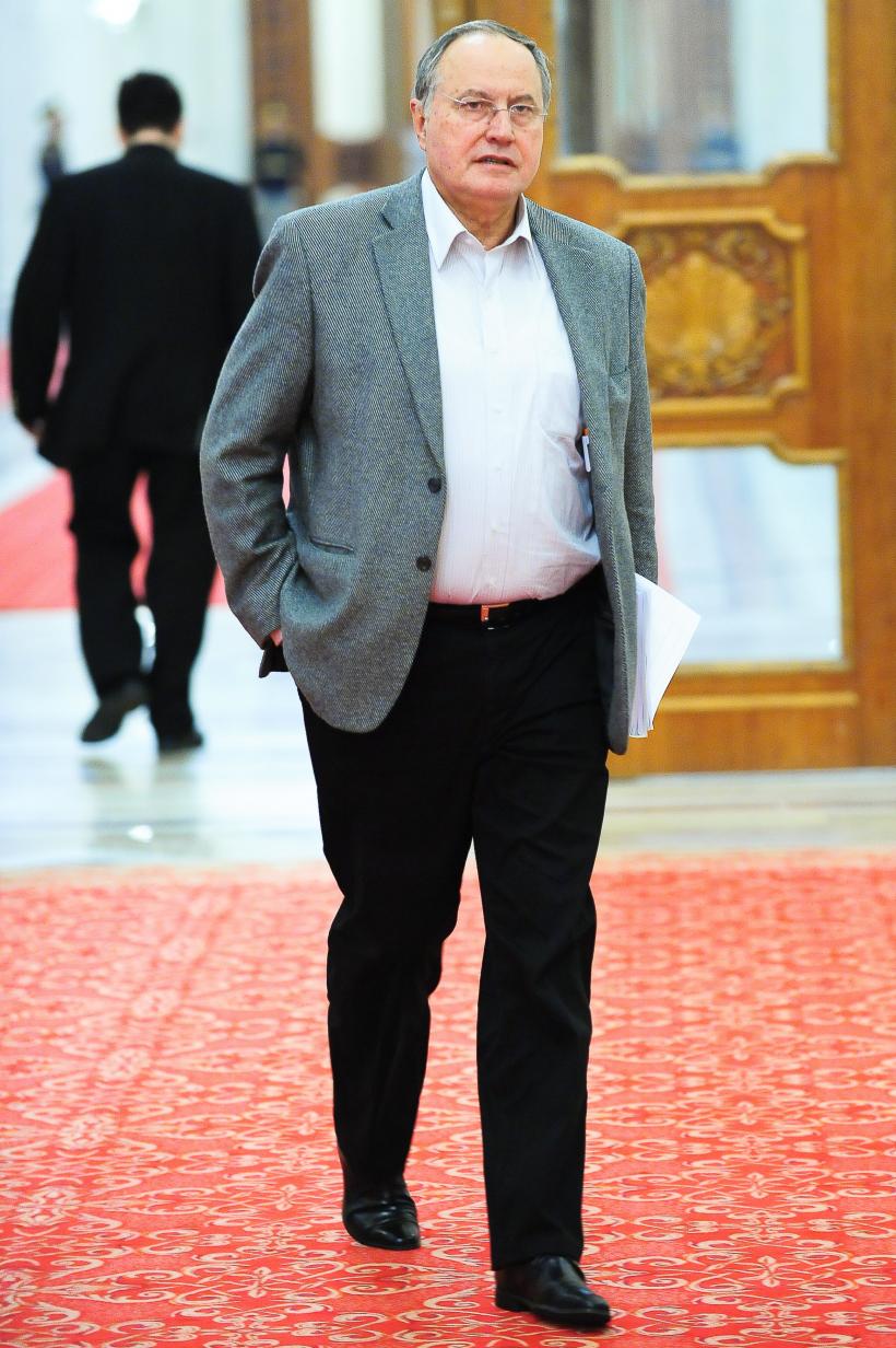 Firma de la ANRP a familiei Paul-Vass, asociată cu portuarii lui Traian Băsescu 18534225