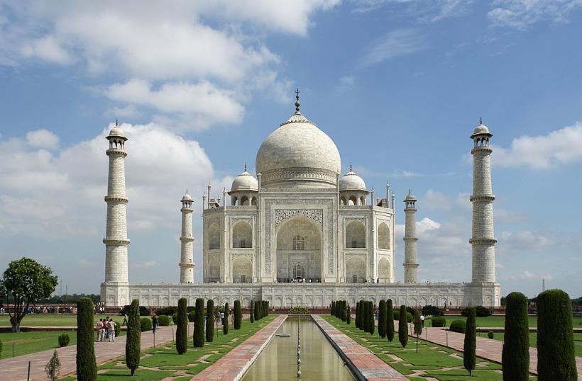 William şi Kate au vizitat Taj Mahal, ultima etapă a călătoriei lor în India şi Bhutan 