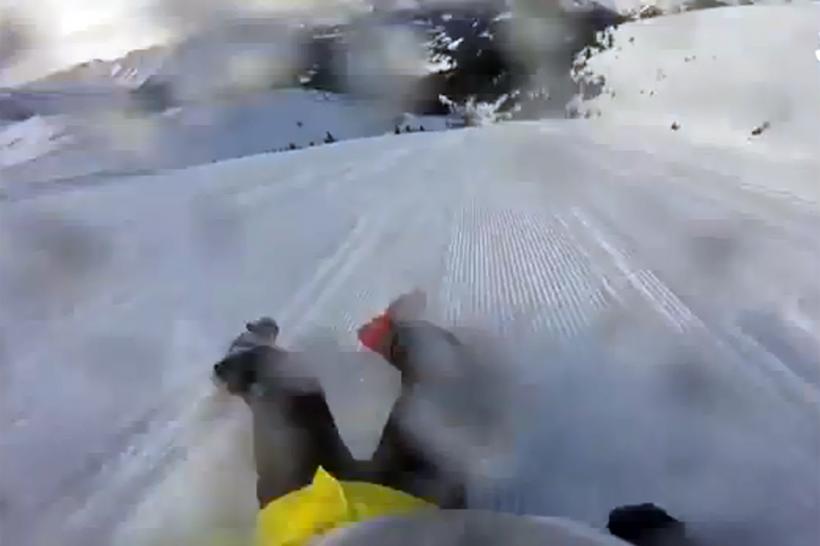 VIDEO - Momentele terifiante în care un schior alunecă necontrolat cu 80 km/h