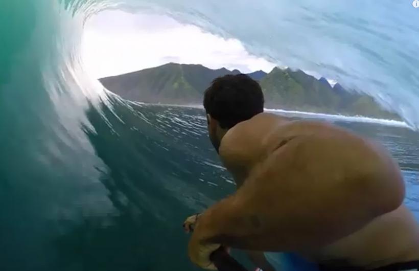 VIDEO - Imagini EPICE. Cum vede un surfer valurile