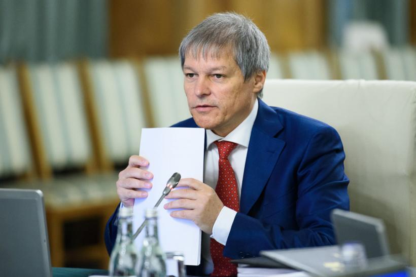 Cioloş: Modul cum au fost conduse negocierile la Operă îi creează o slăbiciune lui Alexandrescu, ca ministru 