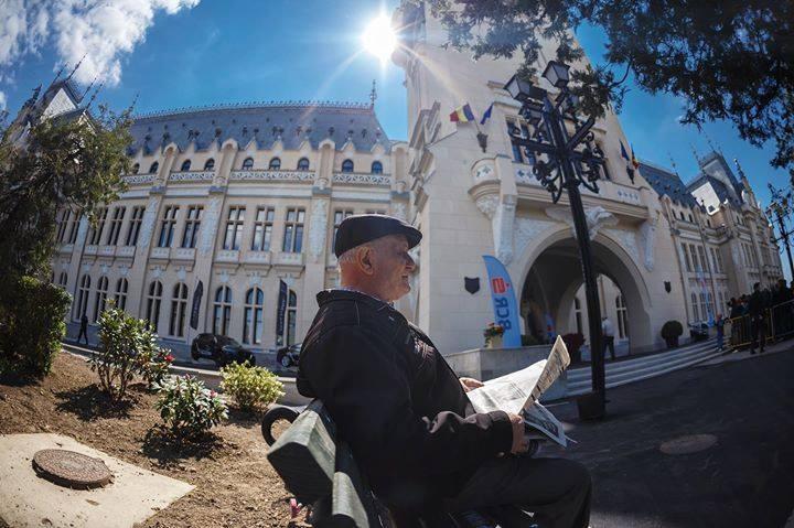Palatul “Coolturii”, noul loc pentru “selfie”. De la 11.200 de vizitatori “moca” ieri, la 300 cu plata biletului, azi (Galerie Foto cool) 18535765