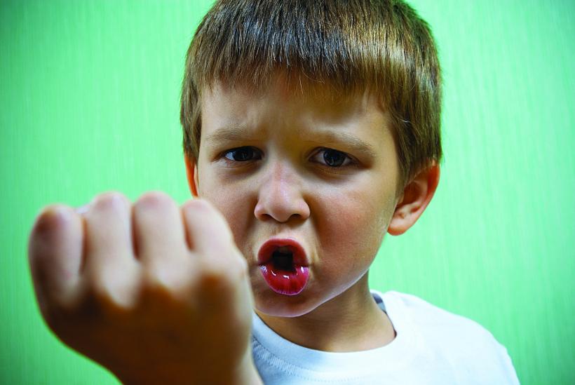 Psiholog: De ce devin copiii agresivi