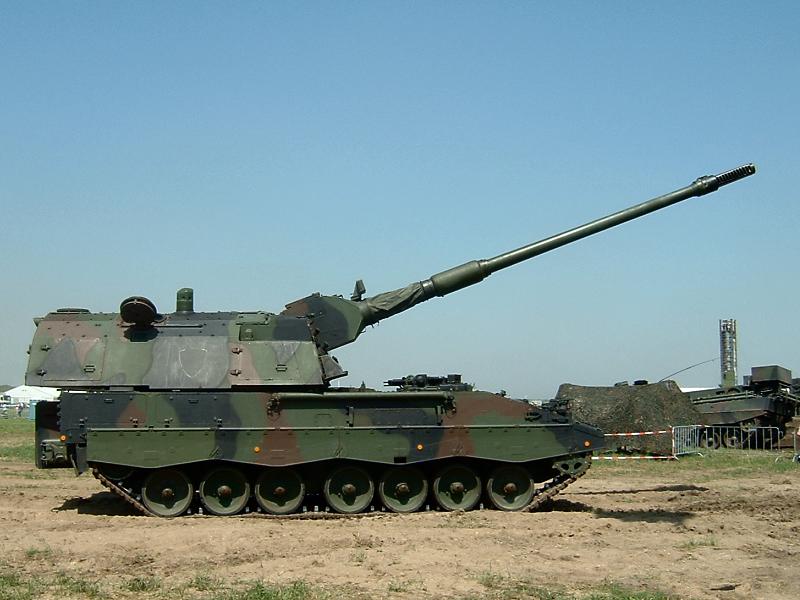 Armata germană pregătește investiții de zeci de milioane de euro în tancuri și apărare aeriană