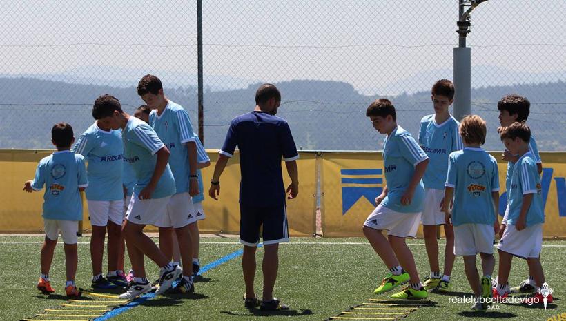 Clubul spaniol Celta Vigo va deschide o şcoală de fotbal la Braşov