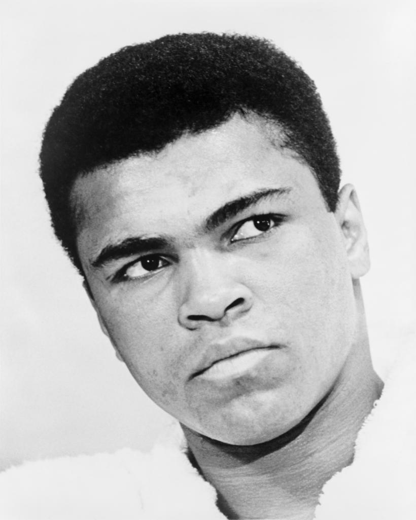 DOLIU IN BOX. Muhammad Ali a murit! Cine a fost Muhammad Ali