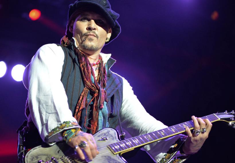 FOTO SPECTACULOASE Concertul The Hollywood Vampires a strans mii de fani la Romexpo 18539441