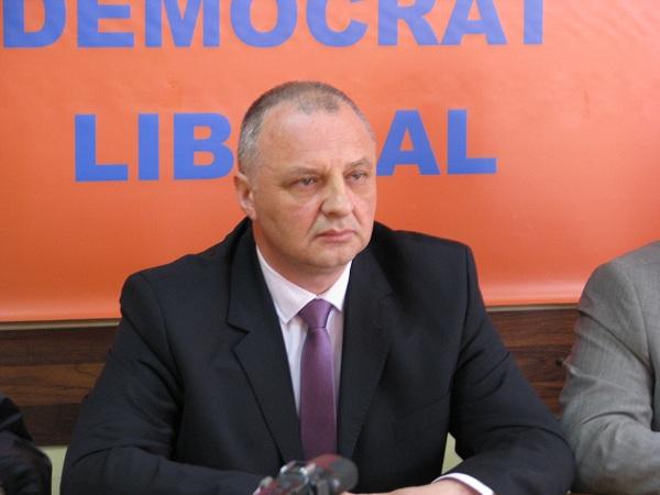 Copreşedintele PNL Râmnicu Vâlcea, Grigore Crăciunescu, şi-a înaintat demisia 