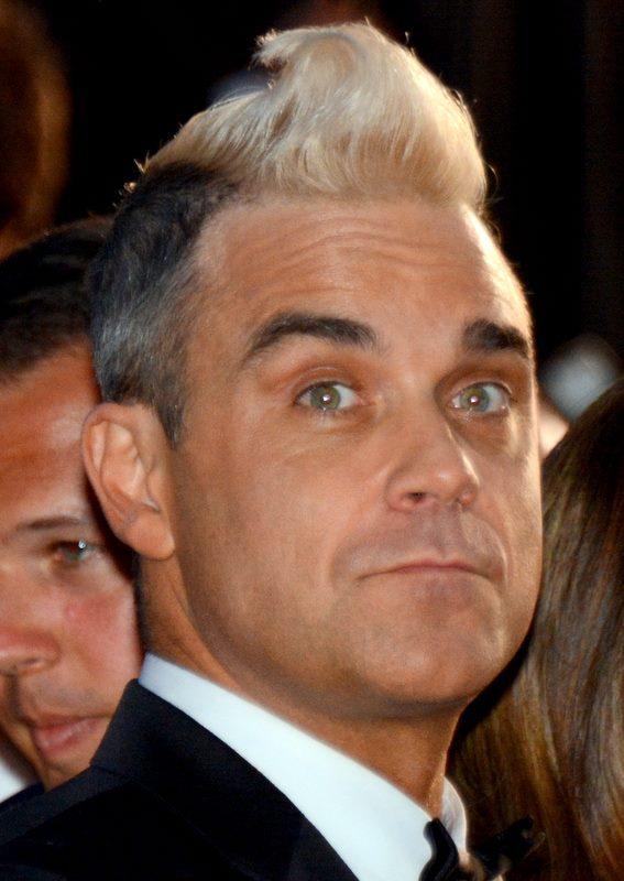 Euro 2016. Pronosticul lui Robbie Williams pentru Franța - România