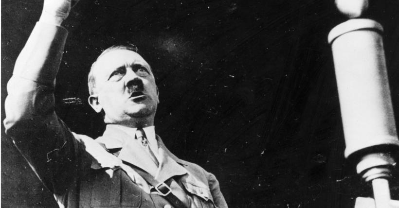 Numeroase obiecte ce i-au aparţinut lui Hitler şi altor lideri nazişti, cumpărate la licitaţie de un misterios argentinian 