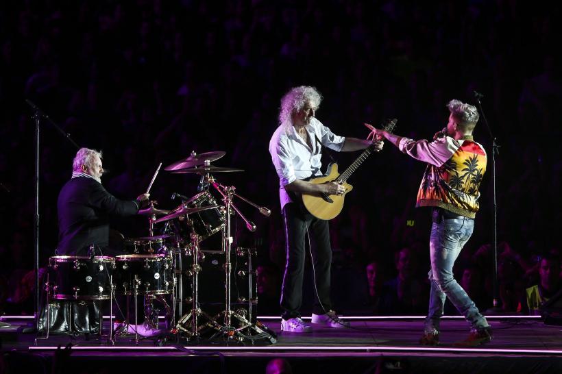 Queen şi Adam Lambert cântă la București