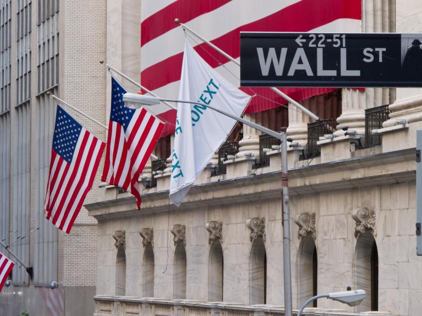 Unda de şoc provocată de BREXIT a ajuns şi pe Wall Street 