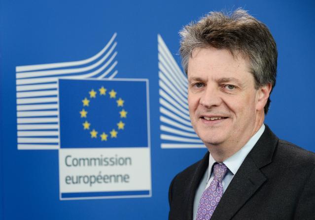 Comisarul european pentru servicii financiare, britanicul Jonathan Hill, şi-a anunţat demisia 