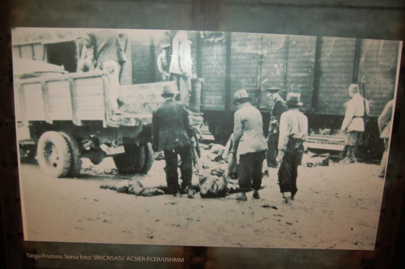 Pogromul de la Iasi, 75 de ani. “Ma credeau spion, ca aveam servieta, am fost batut cu patul armei si dus apoi cu trenul mortii”! GALERIE FOTO 18541624
