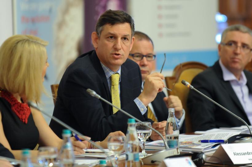 EVENIMENT INTACT MEDIA GROUP: Exporturile – motor de creştere pentru România (ediţia a doua) 18541738