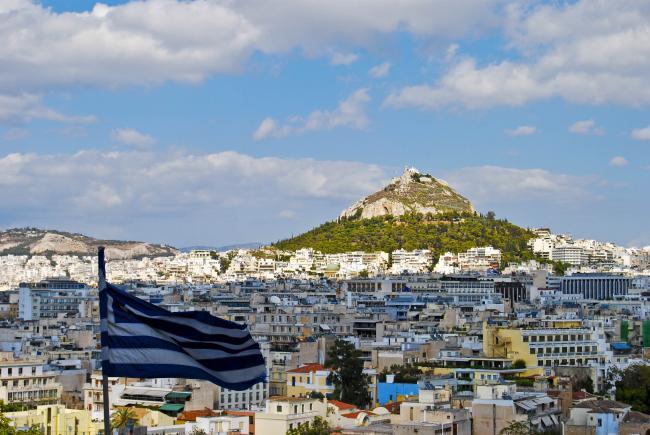 In Grecia, vârsta minimă de vot a fost redusă la 17 ani 