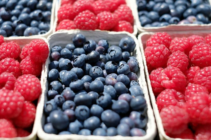  8 fructe capabile să lupte împotriva cancerului