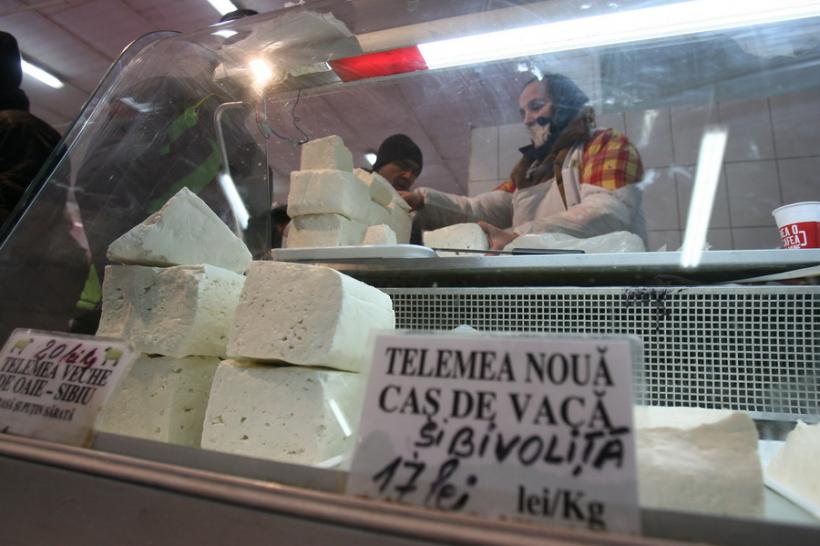 Liderul Federației Crescătorilor de Bovine din România: Piața, invadată de brânzeturi care nu au văzut laptele