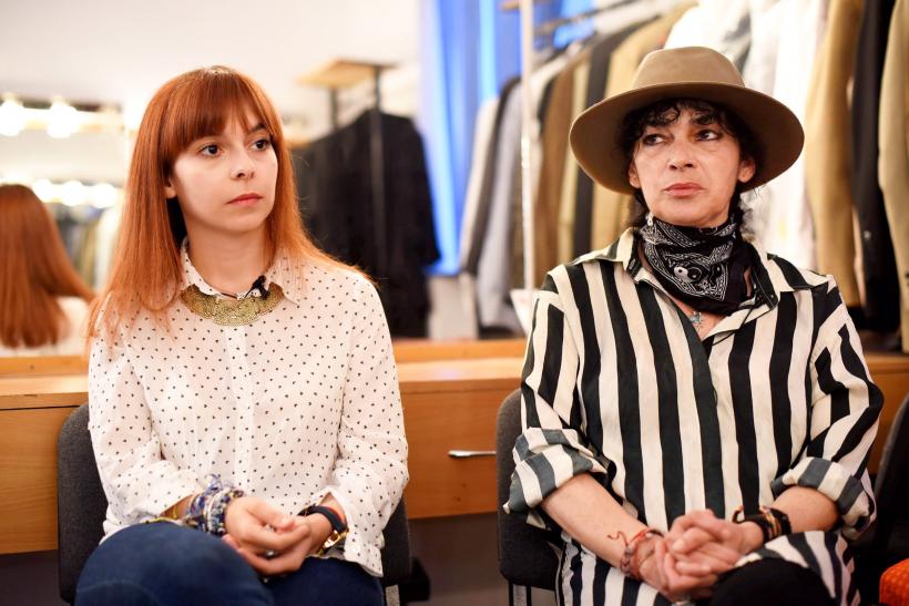 Roxana şi Naomi Guttman. Mamă şi fiică, destine la indigo 18544853