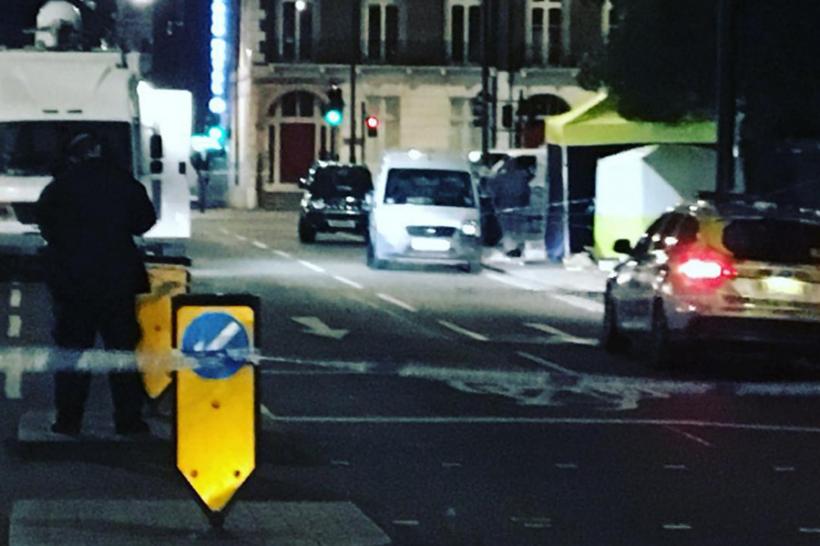 Atac cu cuţit la Londra: Trei dintre răniţi au fost externaţi, poliţia nu mai evocă pista teroristă 