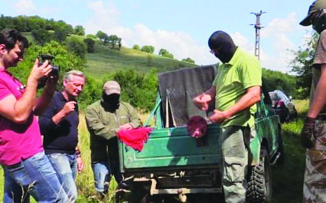 SCANDALOS: „Traficanții români de arme”, o invenție a Sky News