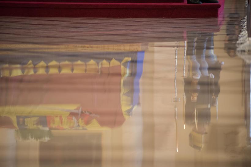 Iubitorii monarhiei şi-au luat rămas bun de la Regină 18545931