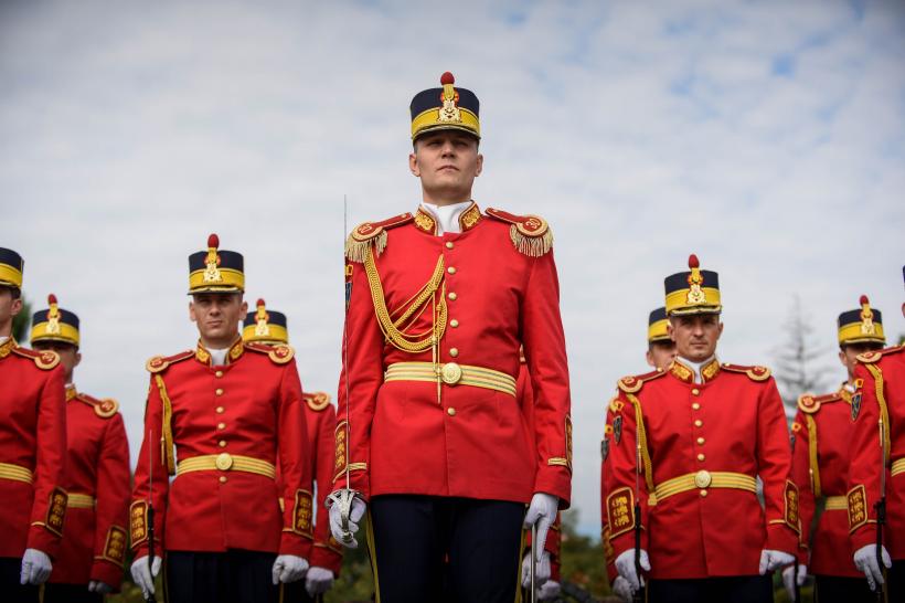 GALERIE FOTO: Ziua Marinei în Bucureşti: Festivităţi în parcul Herăstrău 18546219