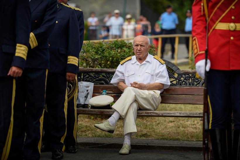 GALERIE FOTO: Ziua Marinei în Bucureşti: Festivităţi în parcul Herăstrău 18546228