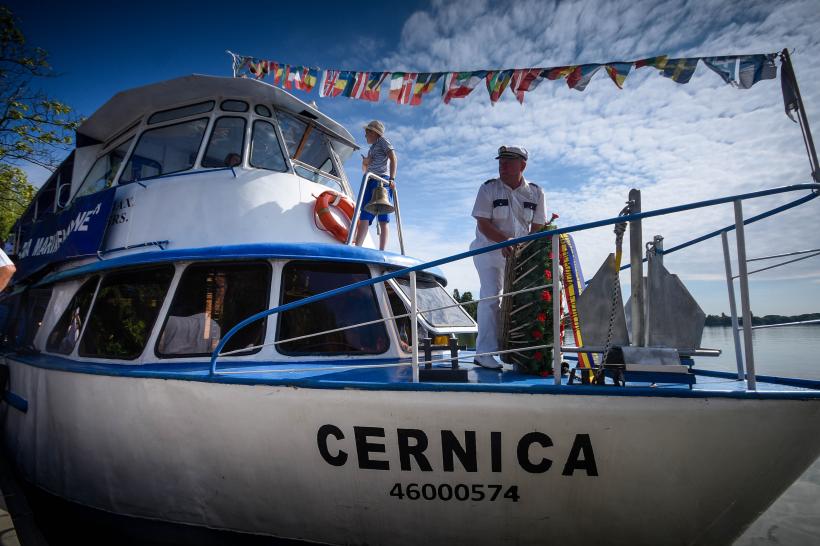 GALERIE FOTO: Ziua Marinei în Bucureşti: Festivităţi în parcul Herăstrău 18546231