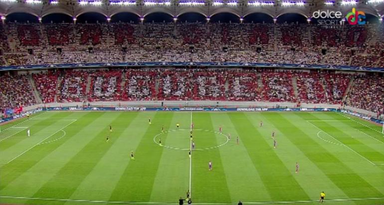 Coregrafie surpriză la meciul Steaua - Manchester City, cu mesajul ''Doar Dinamo Bucureşti''